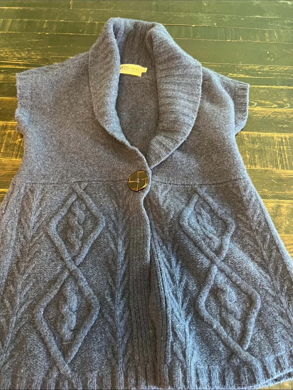 fisherman out of ireland wool/cashmere cable vest dark blue women’s M